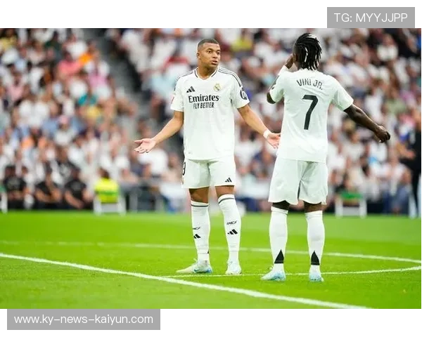 维尼修斯脚底一抹突破，皇马再度打开局面