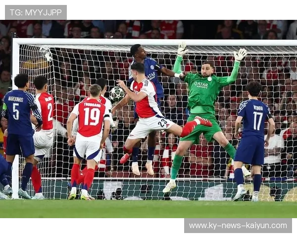 阿森纳左路传中直中红心，成为比赛关键一球